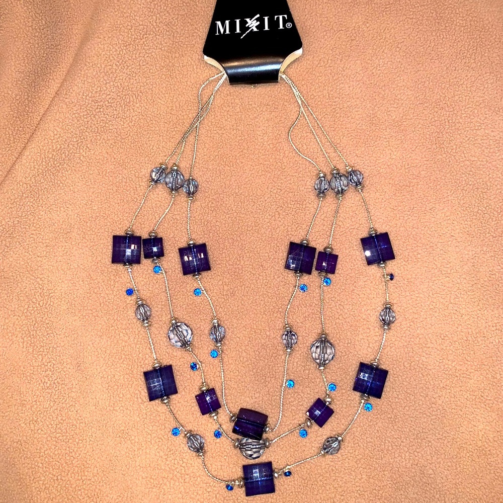 NWT Mix-It 3-Strand Blue & Silver Beaded Necklace